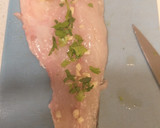 Foto del paso 5 de la receta: Llobarro relleno al horno (lubina)