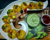 A picture of step 8 of Steamed Stuffed Suji Balls.