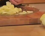 Foto del paso 1 de la receta: Salmón al horno con guarnición
