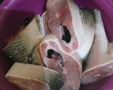 Foto langkah ke 1 dari resep Ikan bandeng kuah kemangi pedas.