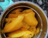 A picture of step 1 of Mango pudding.