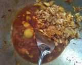 Foto langkah ke 4 dari resep Mie goreng padang.