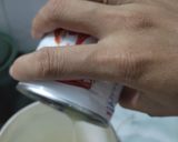 Hình bước làm 2 của món Sữa chua cam :