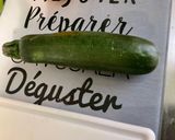 Une image de l'étape 10 de Poulet mariné aux poivrons tricolores et courgette.