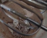 Foto langkah ke 2 dari resep Bolu Kukus Coklat.