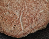 Foto del paso 4 de la receta: Sanguchito saludable de morrón asado y queso crema casero con pan de chía sin horno 🥪 🥵
