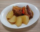 Hình bước làm 3 của món Thịt kho củ cải