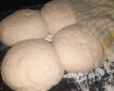 Foto del paso 2 de la receta: Pizza al disco