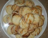A picture of step 7 of VANNILA NAAN KHATAI  "I LOVE MEETHA"foodies&friends.