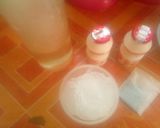 Foto langkah ke 1 dari resep Teh yakult shaker.