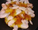 Foto langkah ke 4 dari resep Sayap Ayam Masak Oregano Kecap.