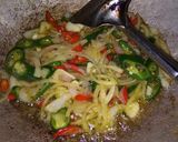 Foto langkah ke 2 dari resep Cumi Saus Tiram.