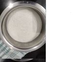 A picture of step 3 of Set Dosa.