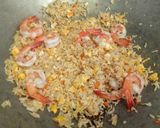 รูปขั้นตอนการทำที่ 4 ของ ข้าวผัดกุ้ง
