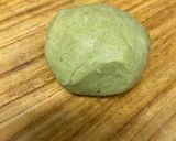 A picture of step 4 of Baby spinach wheat paratha/green paratha.