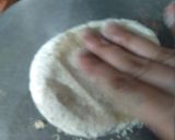 A picture of step 2 of Karara paratha.