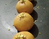 બેસન લડડુ (besan laddu racipe in Gujarati) રેસીપી સ્ટેપ2ફોટો