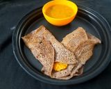 A picture of step 4 of Ragi Masala Dosa.