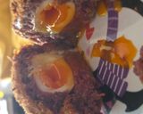 A picture of step 5 of Haggis and Sausage Scotch Eggs.