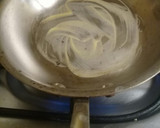 Foto del paso 3 de la receta: Mini "pizzas" con pan francés