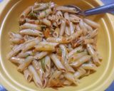 A picture of step 1 of Tomato and Garlic pasta.