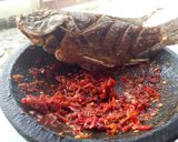 Foto langkah ke 6 dari resep Ikan mujaer goreng plus sambel terasi matang.