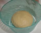 Foto del paso 1 de la receta: Pancitos de leche rellenos con dulce de leche y crema pastelera