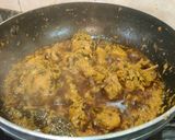 A picture of step 7 of Methi Chicken.