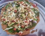 A picture of step 3 of Khakhra topping.