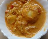 உடைத்து விட்ட முட்டை கிரேவி (Udaithu vitta muttai gravy recipe in tamil) ரெசிபி ஸ்டேப் 13 புகைப்படம்