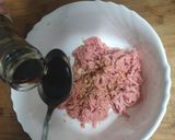 Foto del paso 2 de la receta: Gyozas de carne mixta y gambas