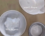 Foto langkah ke 1 dari resep Dessert Box Dengan Cream Premium.