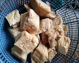 Foto langkah ke 2 dari resep Oseng kikil tauco.