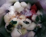 A picture of step 2 of Healthy delicious muskmelon and watermelon dry fruits smoothie.