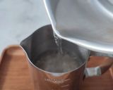 Foto langkah ke 1 dari resep Homemade Chocolate Oat Milk.