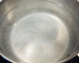 A picture of step 4 of Quick Bay Scallops with Spaghetti.