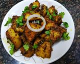 A picture of step 5 of Karara Aloo.
