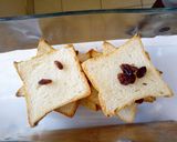 A picture of step 3 of Bread and butter pudding#author marathon.