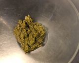Une image de l'étape 1 de Bricks en aumônières au thon pesto tomates jaunes et oignon.