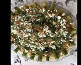 Une image de l'étape 6 de Asperges vertes à la quinoa feta et persil sauce balsamique.