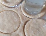Foto del paso 2 de la receta: Galletitas De Vainilla Y Frutilla / Reinitas 👑