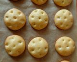 Olajos linzer málnakocsonyával recept fázis 3 fotója