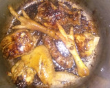 Foto del paso 3 de la receta: Pollo guisado con azúcar