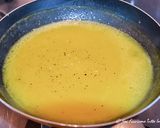 A picture of step 4 of Sea Bass Fillets with Orange Sauce.