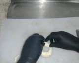 Foto del paso 4 de la receta: Aros de cebolla rellenos de queso 😋