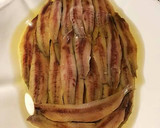 Foto del paso 31 de la receta: Anchoas en salazón y con hierbas aromáticas, con mi método de treinta días de curación
