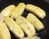 Foto langkah ke 1 dari resep Pisang Panggang Custard.