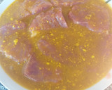 Foto del paso 3 de la receta: Solomillo de cerdo a la miel con patata a la naranja 😋