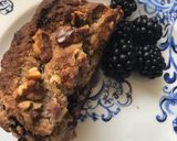 A picture of step 6 of Pear and blackberry cake - vegan and GF.