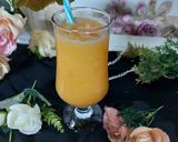 A picture of step 4 of Sweet melon 🍈 juice 😋.